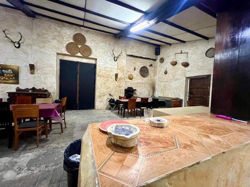 4 bedroom Country House for sale