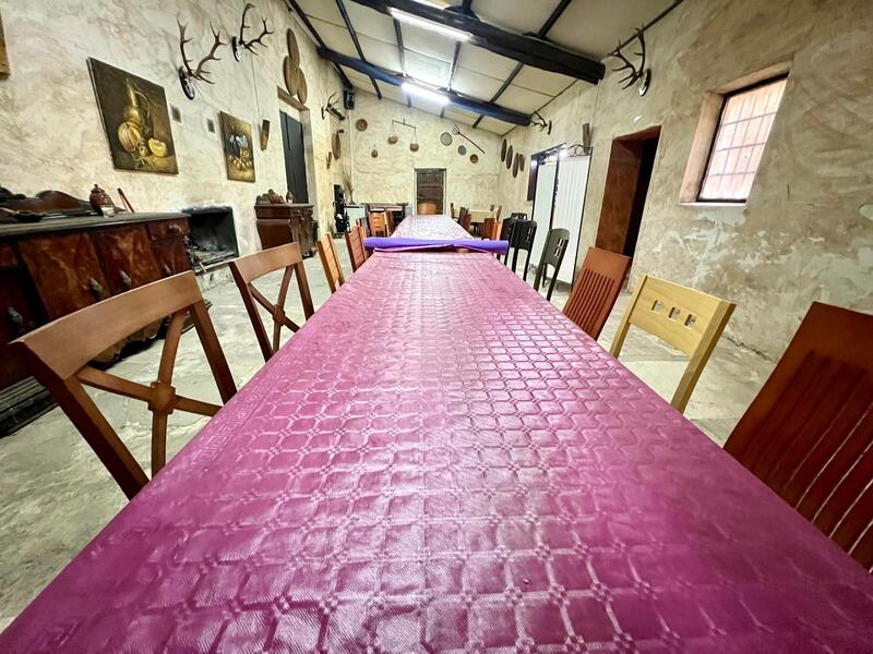 4 bedroom Country House for sale