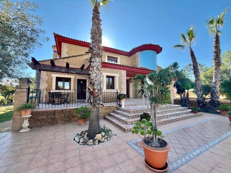Villa til salg i Rojales, Alicante