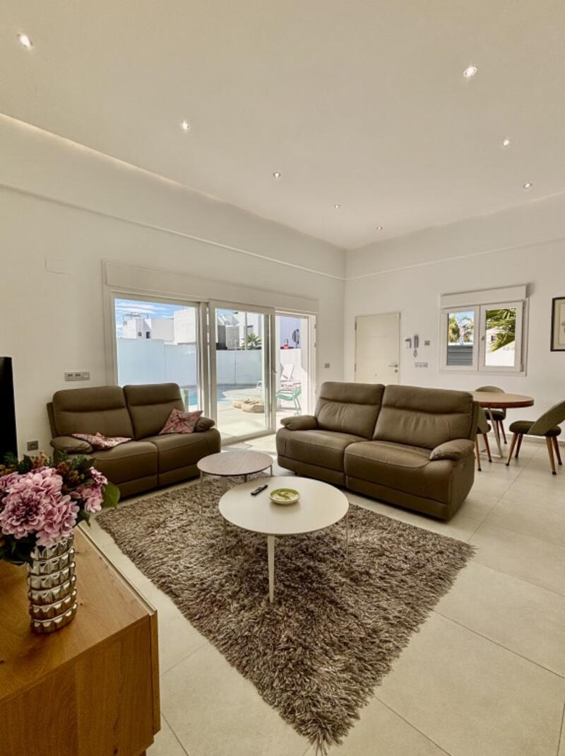 3 Cuarto Villa en venta