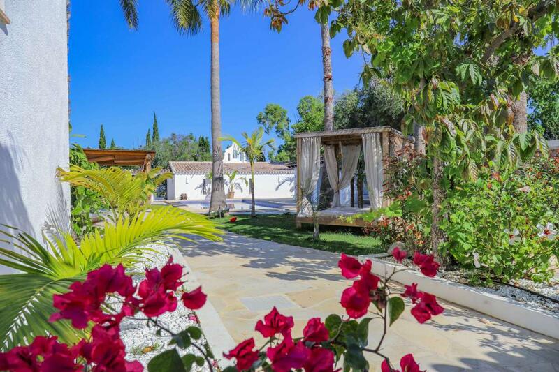 5 bedroom Villa for sale