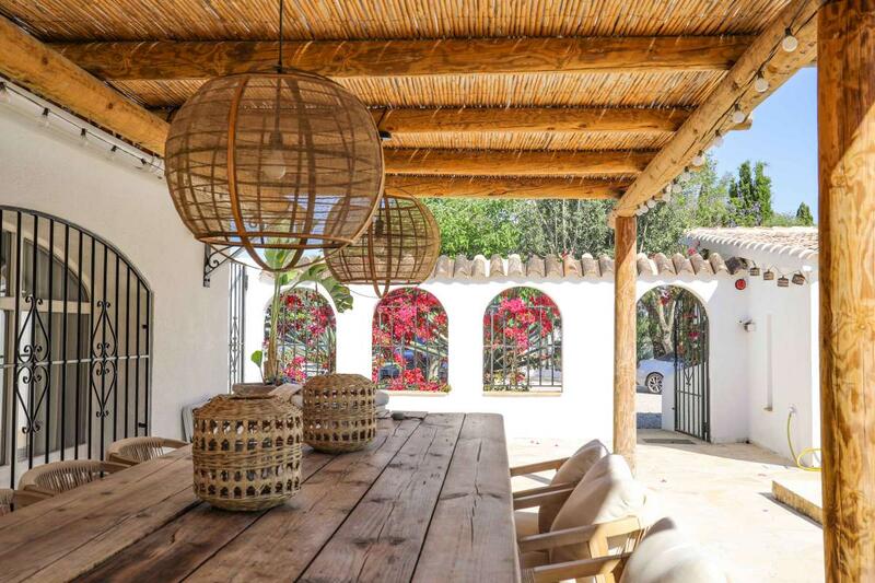 5 bedroom Villa for sale