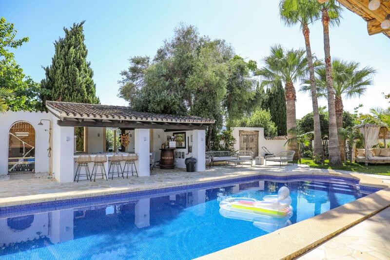 5 bedroom Villa for sale