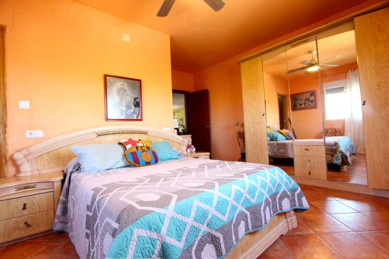 6 Cuarto Villa en venta