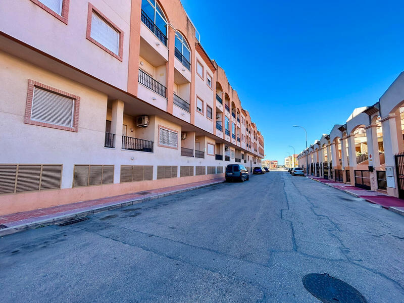 Appartement Te koop in San Isidro, Alicante