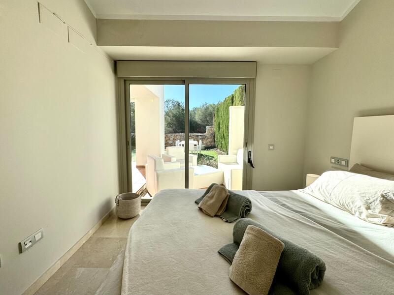 3 спальная комната вилла продается