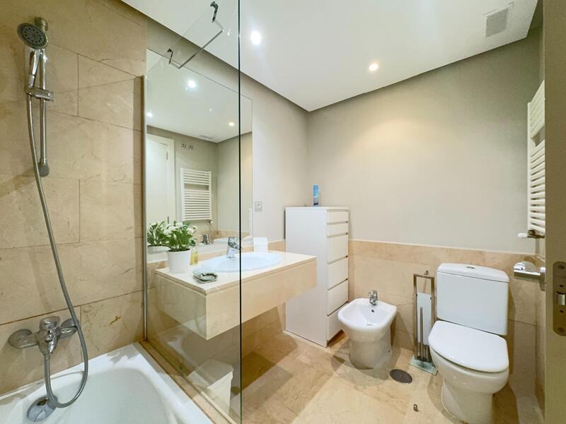 3 спальная комната вилла продается