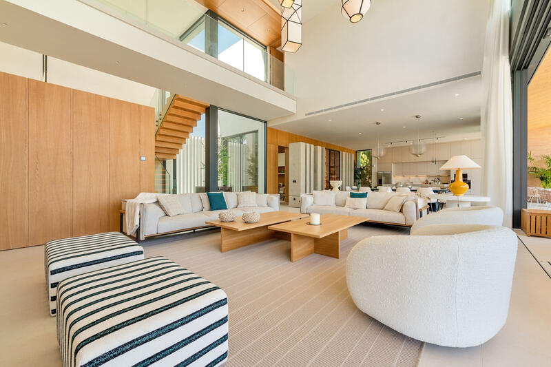 6 bedroom Villa for sale 6 bedroom Villa for sale