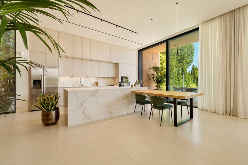 6 bedroom Villa for sale 6 bedroom Villa for sale