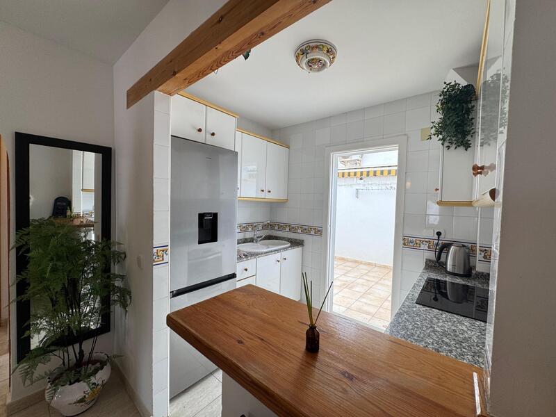 3 bedroom Townhouse for sale