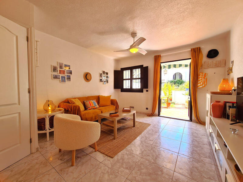 2 soveværelse Byhus til salg