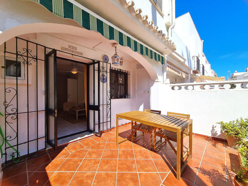 2 soveværelse Byhus til salg