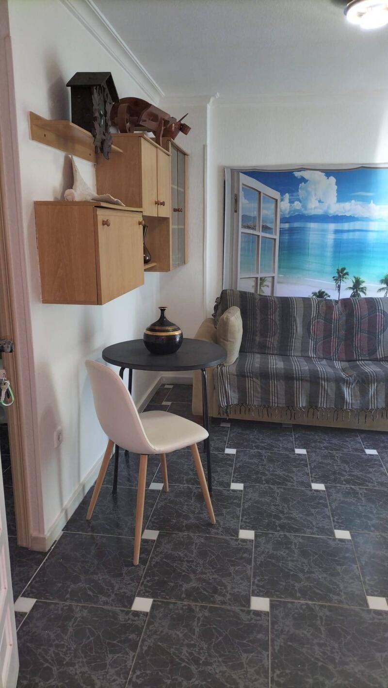 2 slaapkamer Appartement Te koop 2 slaapkamer Appartement Te koop