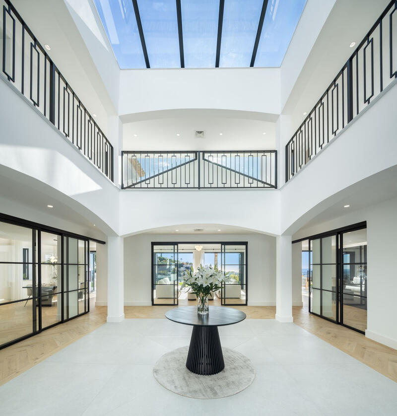 5 bedroom Villa for sale