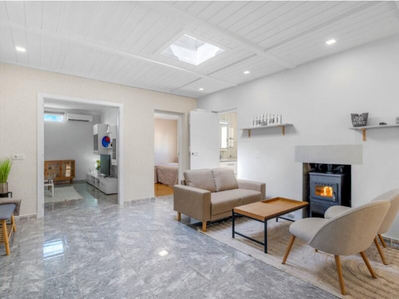 7 bedroom Villa for sale