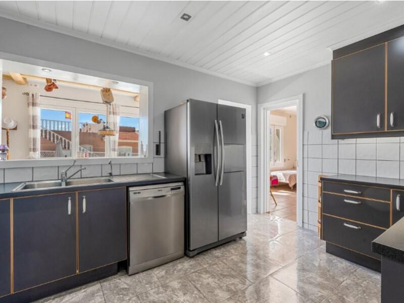 7 bedroom Villa for sale