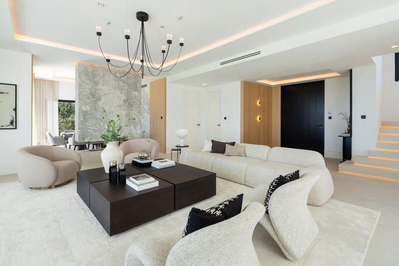 5 bedroom Villa for sale