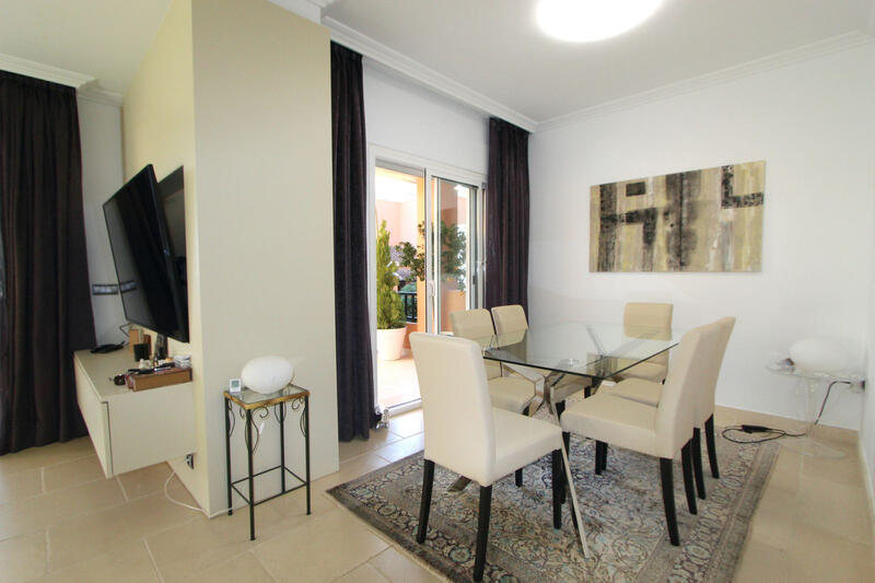 4 bedroom Townhouse for sale