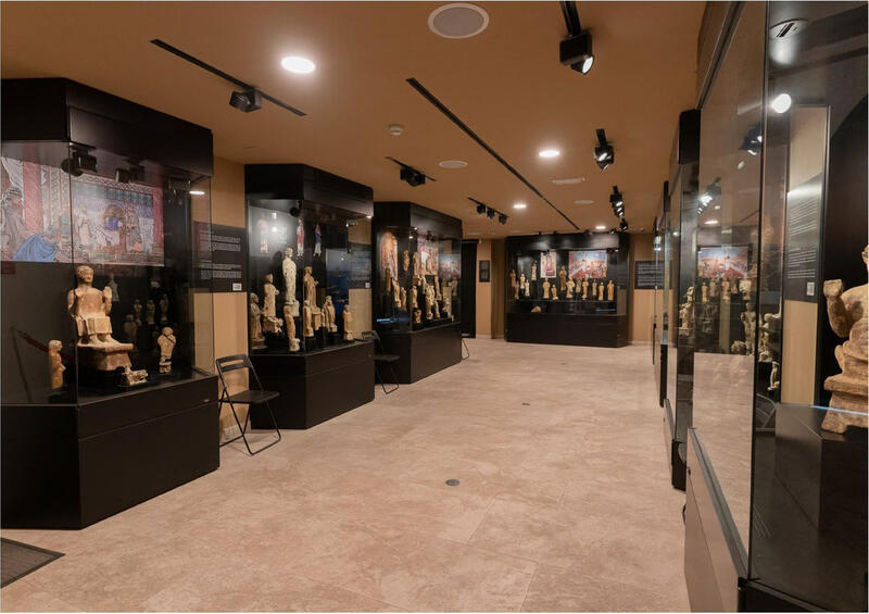 5 bedroom Commercial Property for sale