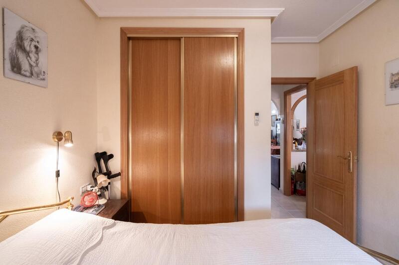 2 bedroom Townhouse for sale