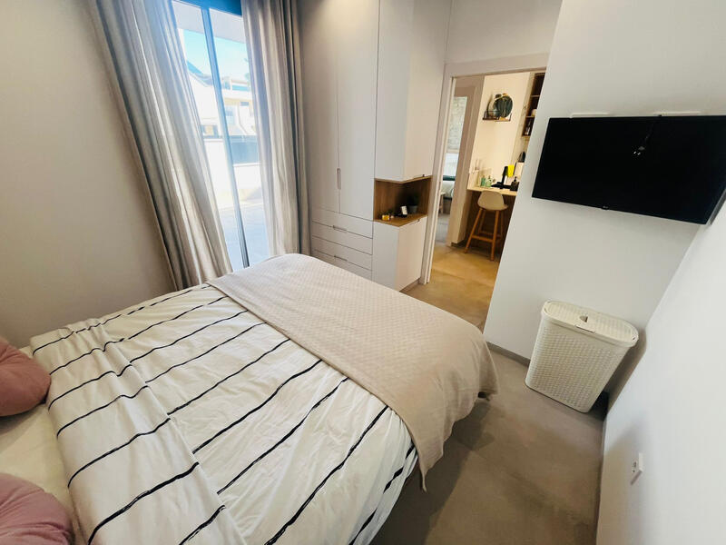 3 bedroom Apartment for sale