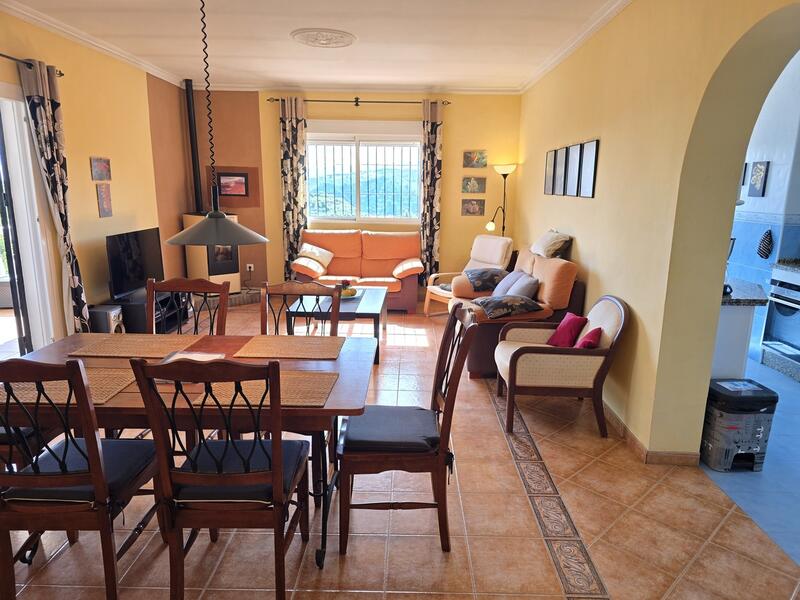 4 bedroom Villa for sale