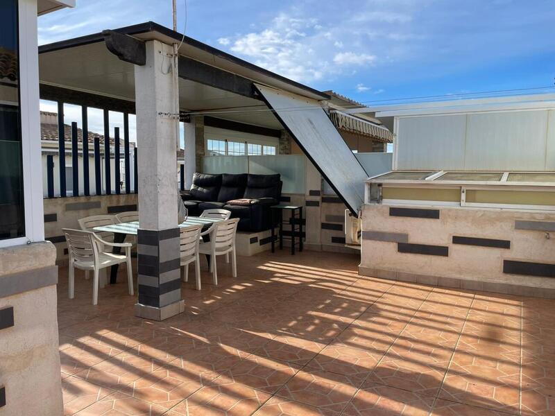 2 bedroom Duplex for sale