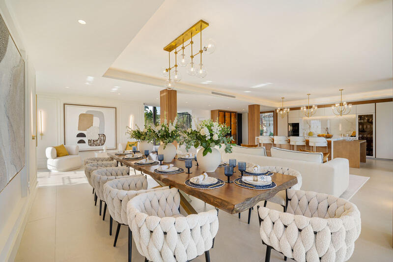 6 bedroom Villa for sale