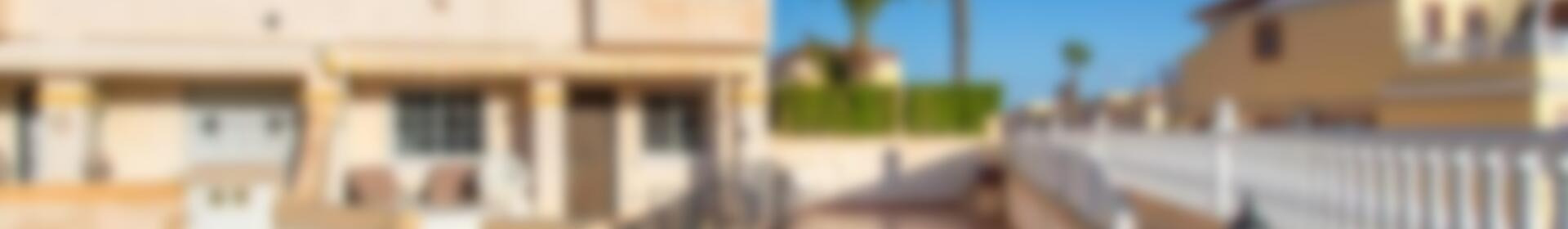 2 bedroom Townhouse for sale