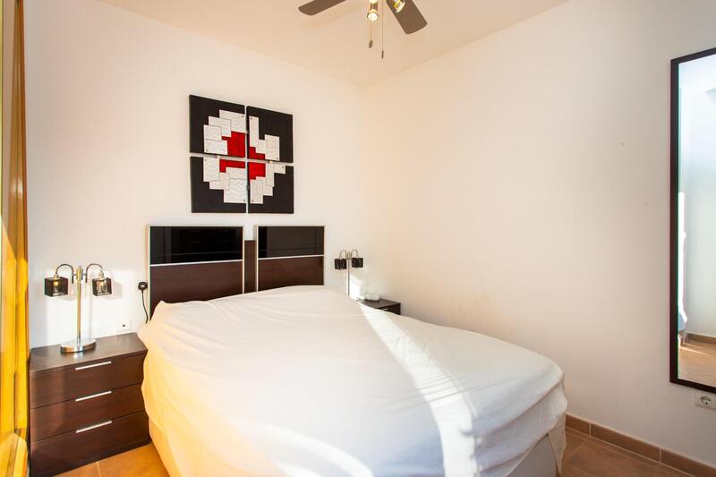 2 bedroom Townhouse for sale