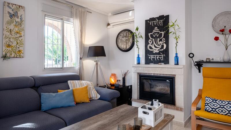 6 bedroom Villa for sale