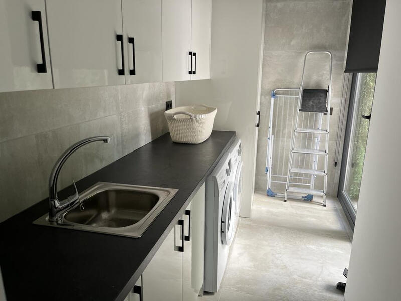 5 bedroom Villa for sale