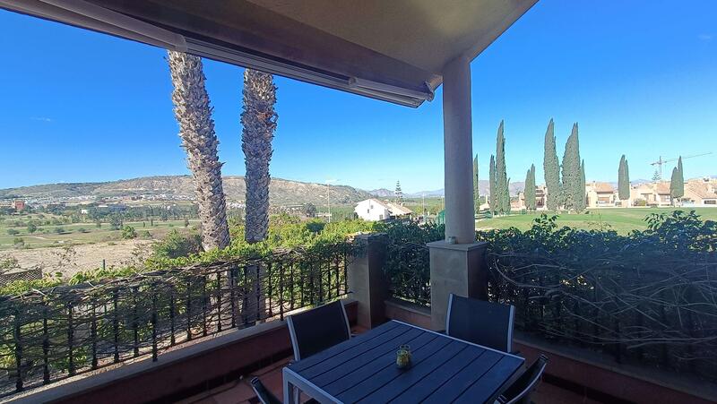 3 Schlafzimmer Villa zu verkaufen 3 Schlafzimmer Villa zu verkaufen