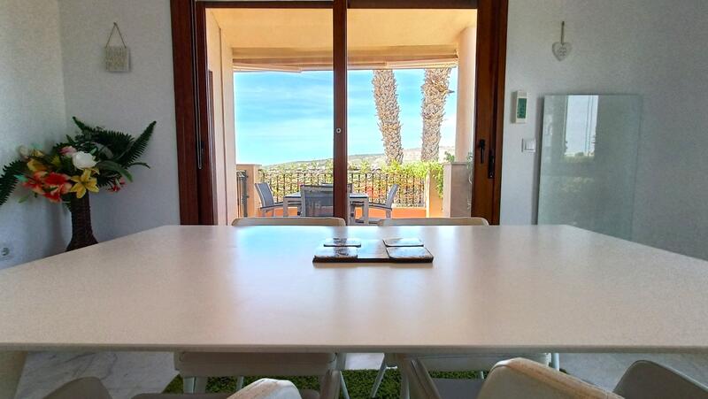 3 Schlafzimmer Villa zu verkaufen 3 Schlafzimmer Villa zu verkaufen