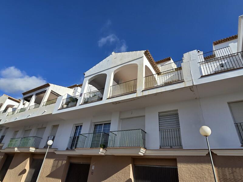 3 soverom Rekkehus til salgs 3 soverom Rekkehus til salgs