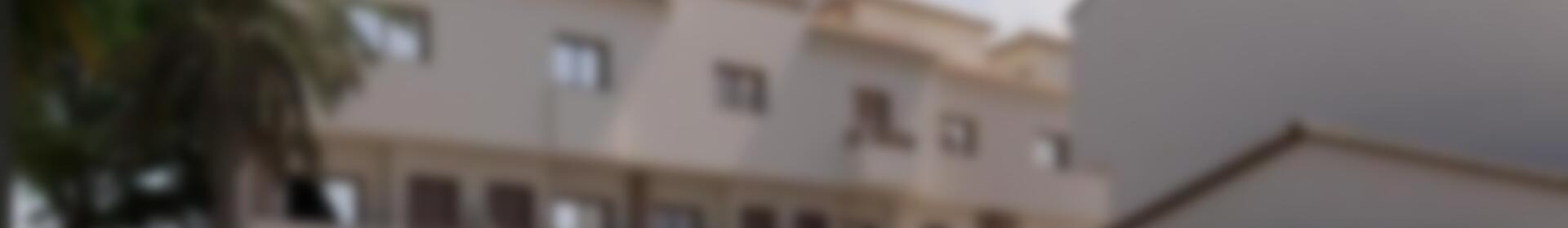 2 bedroom Townhouse for sale