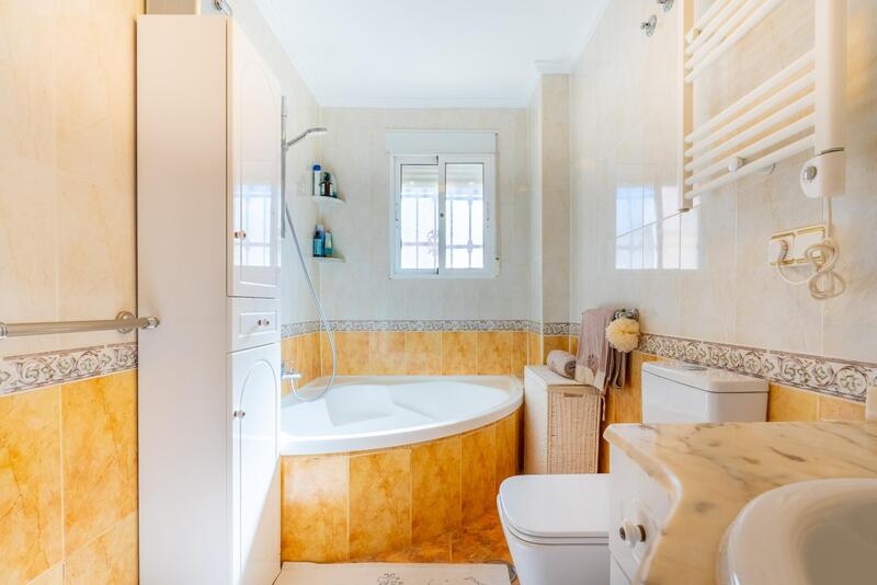 2 bedroom Duplex for sale