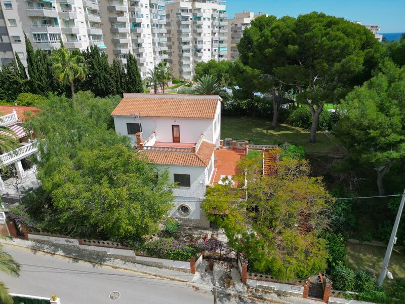 4 bedroom Villa for sale 4 bedroom Villa for sale