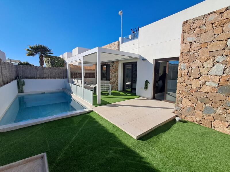 Villa à vendre dans Cabo Roig, Alicante