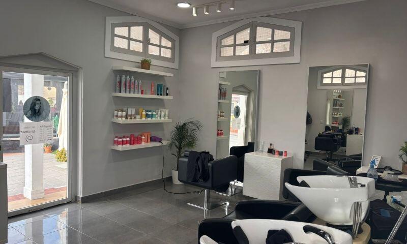 2 bedroom Commercial Property for sale