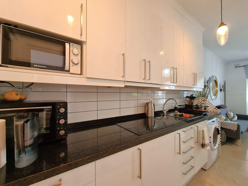 1 bedroom Apartment for sale