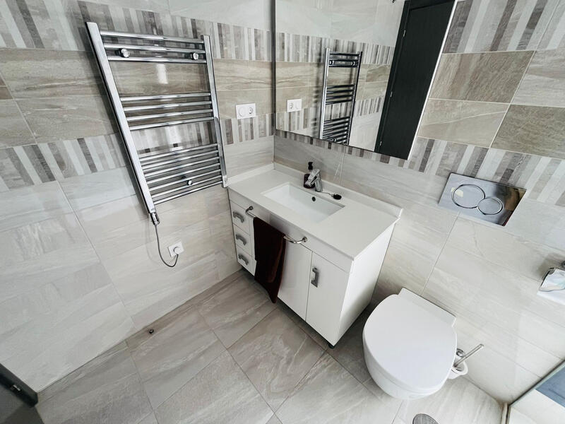 3 bedroom Apartment for sale