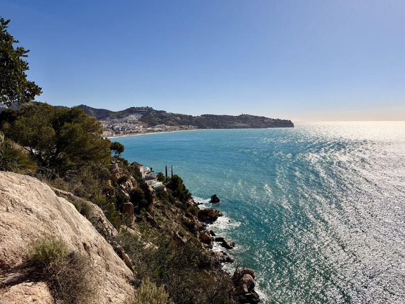 4 bedroom Townhouse for sale