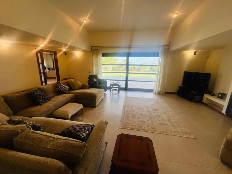 4 bedroom Villa for sale