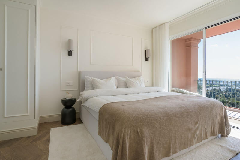 4 bedroom Apartment for sale