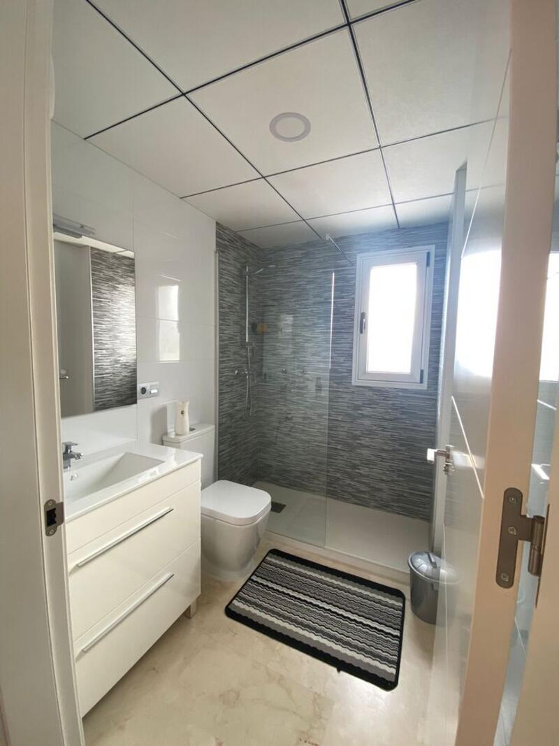 3 soverom Leilighet til salgs 3 soverom Leilighet til salgs