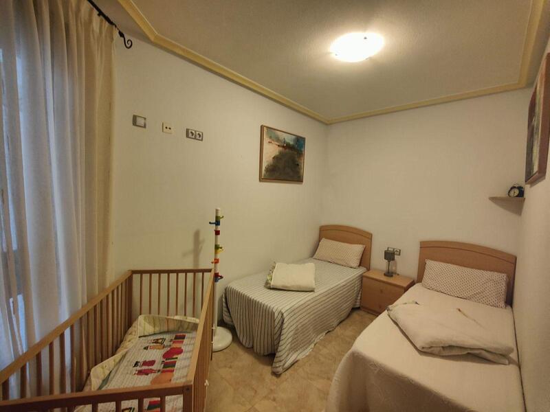 2 slaapkamer Appartement Te koop