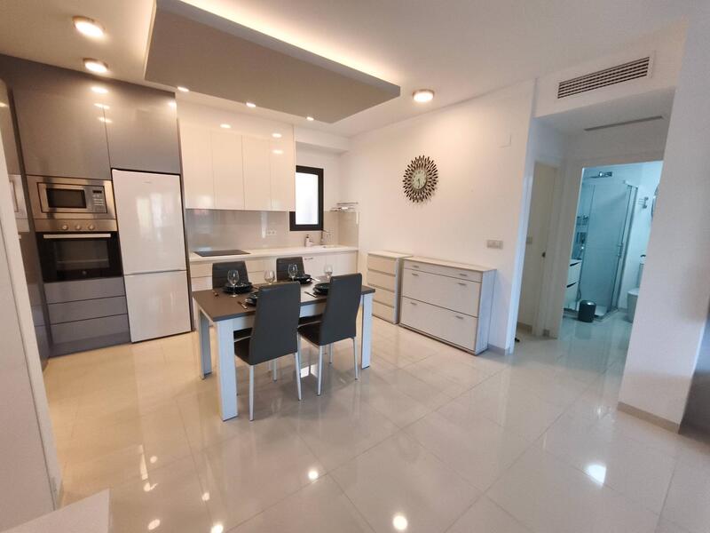 Appartement Te koop in Pilar de la Horadada, Alicante