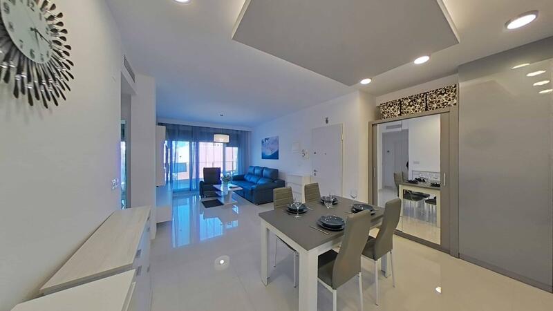 2 slaapkamer Appartement Te koop