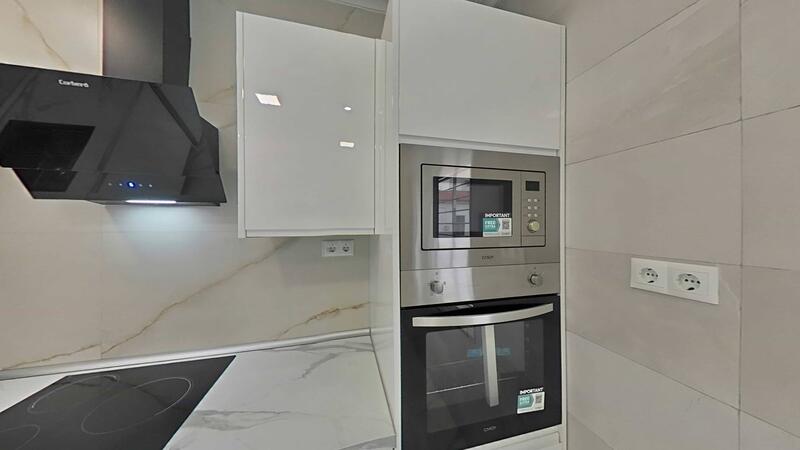 3 slaapkamer Gezinswoning Te koop